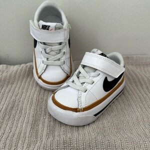 Nike Court Legacy White 4c